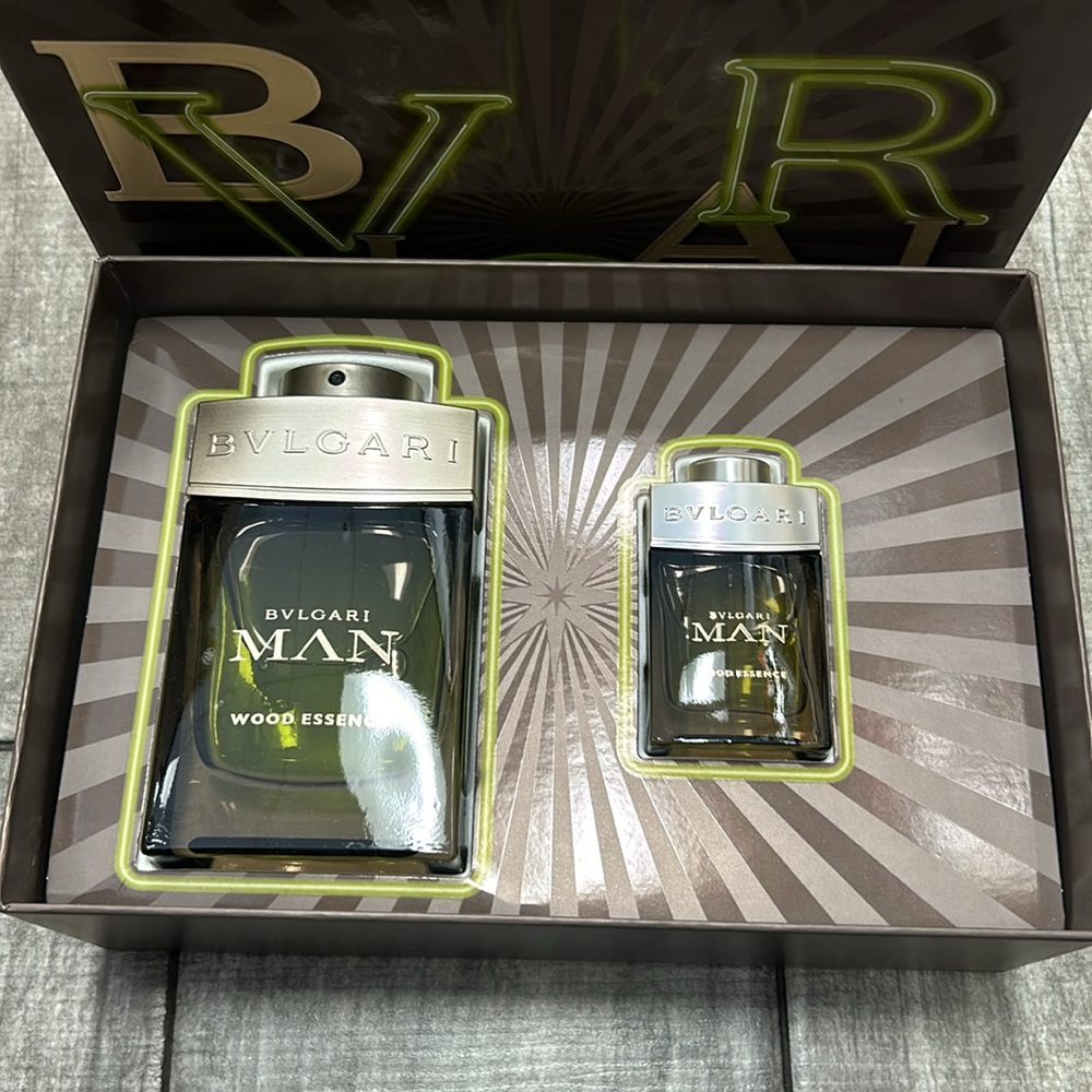 Bvlgari Man Wood Essence 2 Piece Set - NWT